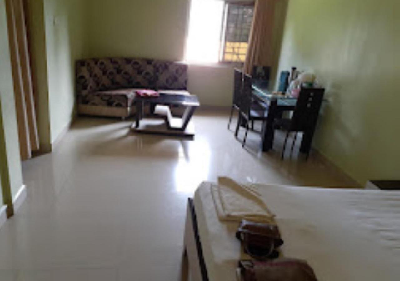 Hotel Blue Paradise Chandrapur Eksteriør bilde